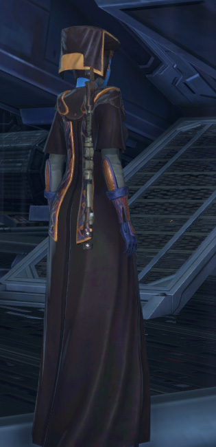 Alderaanian Consular Armor Set player-view from Star Wars: The Old Republic.