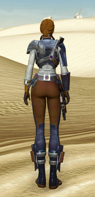 Dynamic Sleuth Armor Set player-view from Star Wars: The Old Republic.