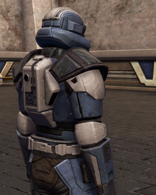 Frontline Scourge Armor Set Back from Star Wars: The Old Republic.