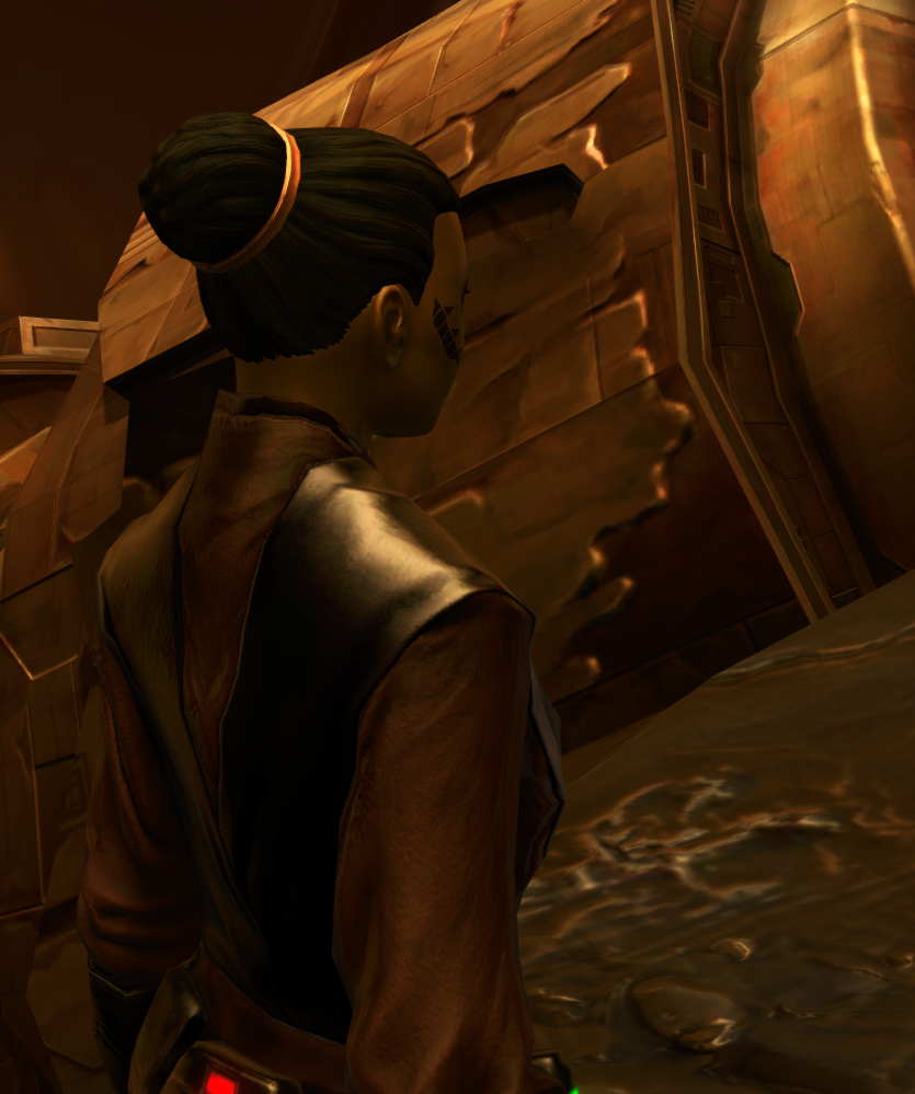 Headstrong Apprentice Armor Set detailed back view from Star Wars: The Old Republic.