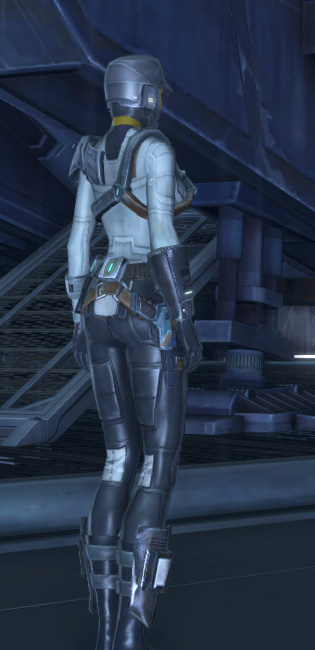 Hutta Agent Armor Set player-view from Star Wars: The Old Republic.