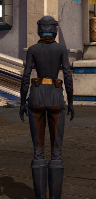 Onderonian Duelist Armor Set player-view from Star Wars: The Old Republic.